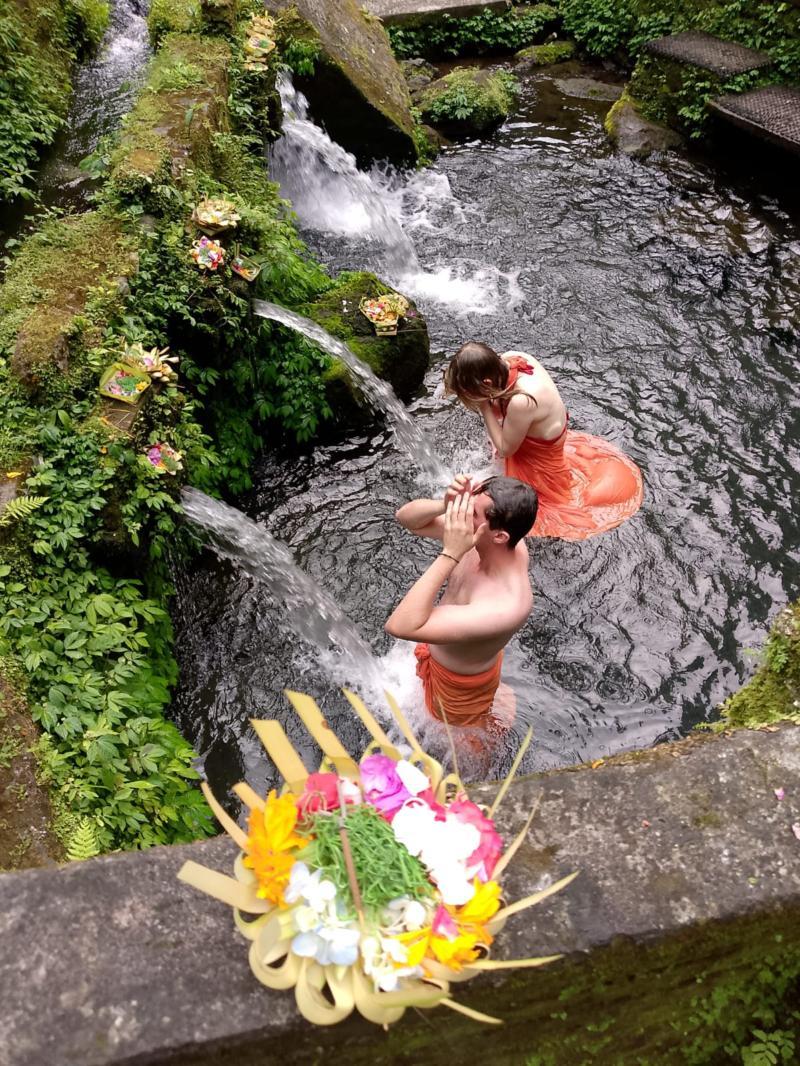 Mengening Temple Purification