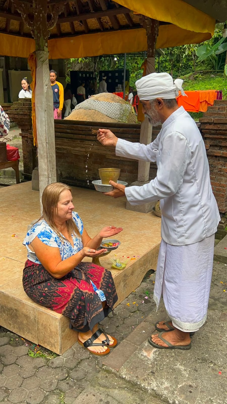 Mengening Temple Purification